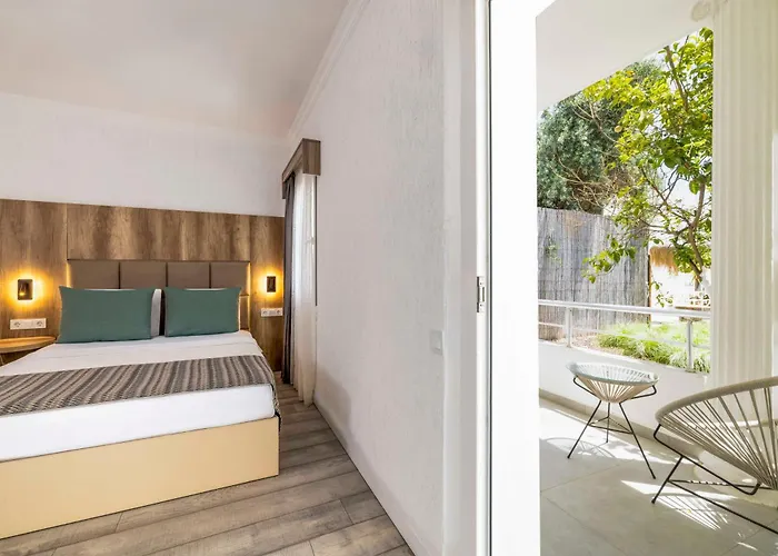 Superior Quadruple Room